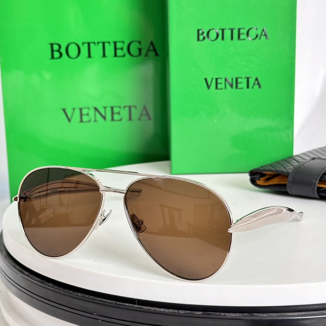 Bottega Veneta Sunglasses